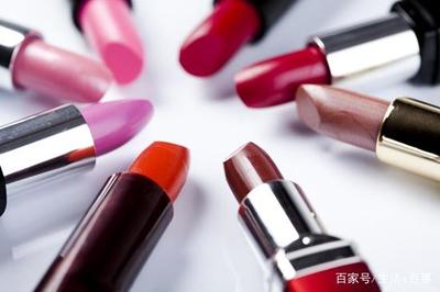 我居然在用過(guò)期化妝品!保質(zhì)期和使用期限可不是一回事!